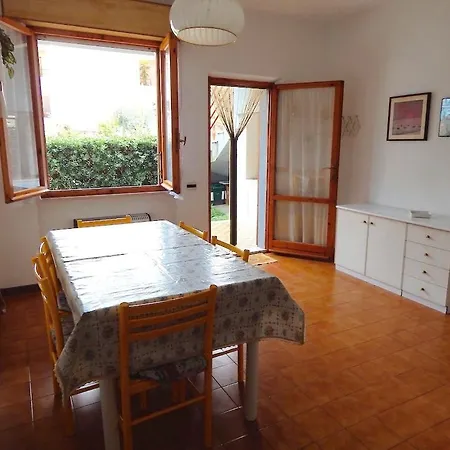 M144 - Marcelli, Trilocale Con Giardino A 100mt Dal Mare